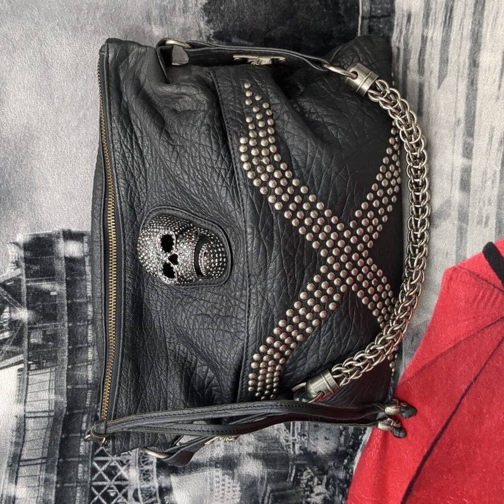 Thomas Wylde Leather Purse Skull Motif - Picture 2 of 16